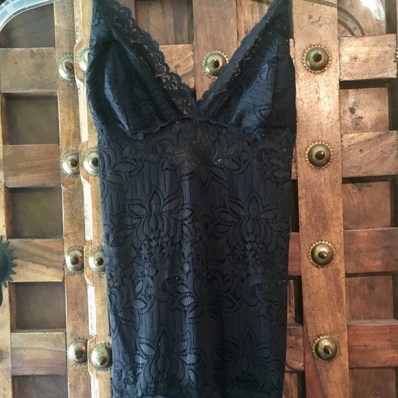 Lace dress OFFERS ARE WELCOMED - Picture 3 of 7